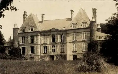 Foto Ak Arrancy Aisne, Chateau d'Arrancy