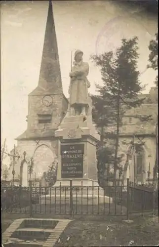 Ak Maxent Ille et Vilaine, Kriegerehrenmal an der Kirche