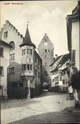 Ak Meersburg am Bodensee, Erker, Turm, Torbogen