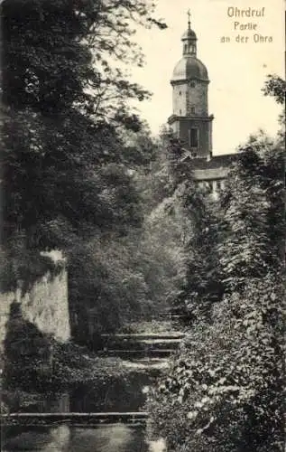 Ak Ohrdruf in Thüringen, Ohra, Teilansicht, Kirche