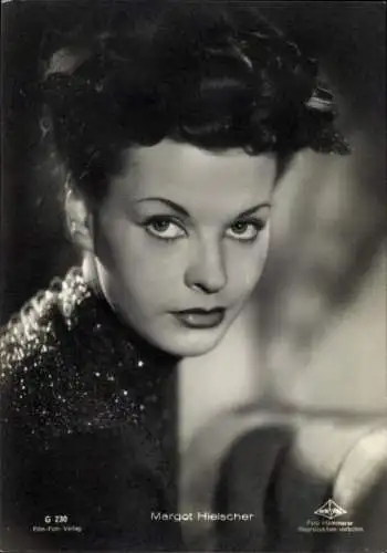 Ak Schauspielerin Margot Hielscher, Portrait, Wien Film G 230