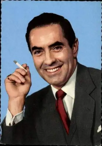 Ak Schauspieler Tyrone Power, Portrait, Zigarette