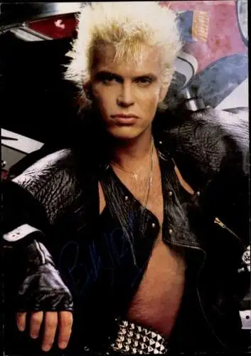 Ak Schauspieler Sänger Billy Idol, Portrait, Nietengürtel