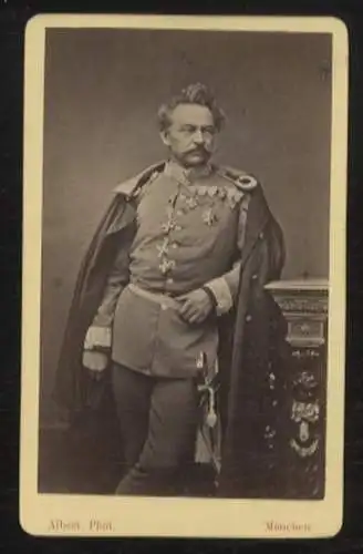 CdV Portrait General v. Stephan, des Adjudanten von Prinz Karl v. Bayern