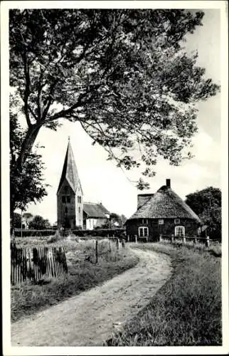 Ak Nebel auf der Insel Amrum Nordfriesland, Kirche, Reetdachhaus