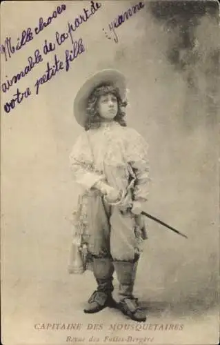 Ak Theaterszene, Capitaine des Mousquetaires, Revue des Folies-Bergere