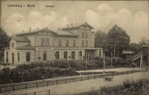 Ak Schönberg in Mecklenburg, Bahnhof