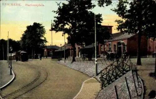 Ak Enschede Overijssel Niederlande, Stationsplein