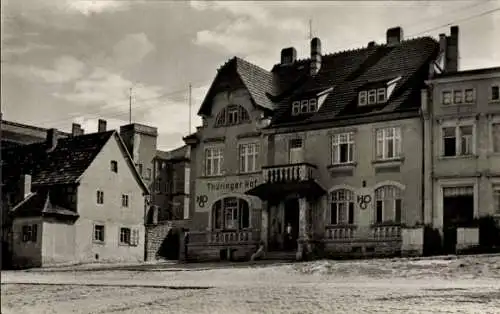 Ak Droyßig im Burgenlandkreis, Kirchplatz, HOG Thüringer Hof