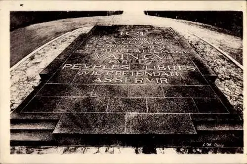 Ak Forêt de Compiègne Oise, Clairière de Armistice, Gedenktafel