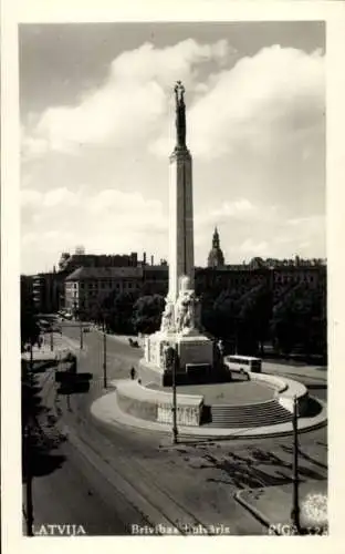 Ak Riga Lettland, Freiheitsdenkmal