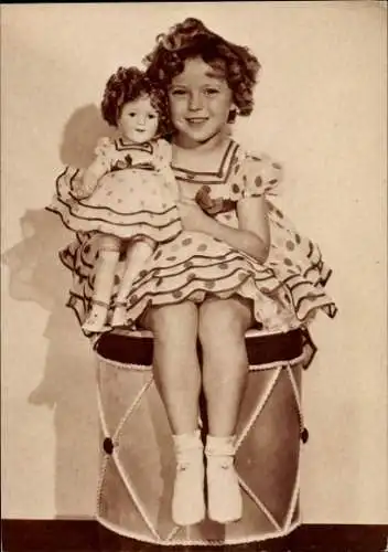 Ak Schauspielerin Shirley Temple, Portrait, Puppe