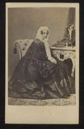 CdV Portrait Königin Witwe Elisabeth von Preußen, geb. von Bayern