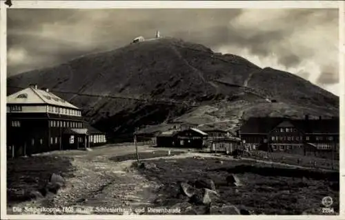 Ak Karpacz Krummhübel Schlesien, Dom Śląski, Schlesierhaus, Riesenbaude, Schneekoppe