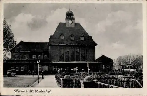 Ak Herne im Ruhrgebiet Westfalen, Bahnhof, Vorplatz, Straßenbahn