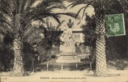 Ak Bizerte Tunesien, Statue von Massicault im öffentlichen Garten, Denkmal