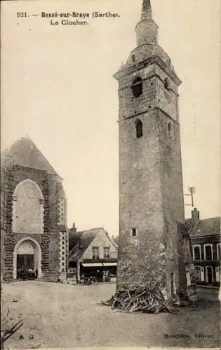 Ak Bessé sur Braye Sarthe, Le Clocher