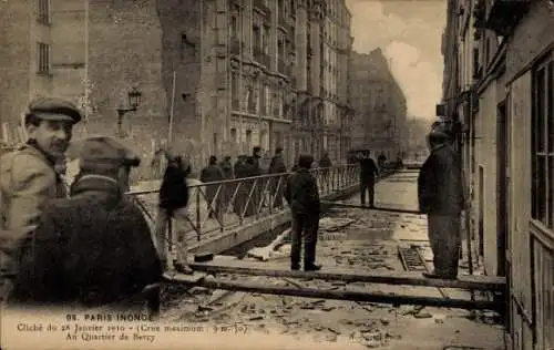 Ak Paris XII Reuilly, Bezirk Bercy, Die Überschwemmung der Seine am 28. Januar 1910