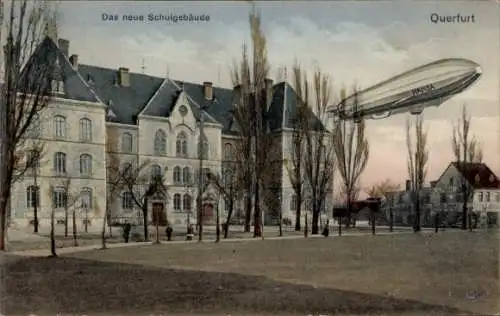 Ak Querfurt im Saalekreis, neues Schulgebäude, Zeppelin-Luftschiff Hansa, 19.11.1912, Flugpost