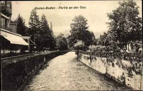 Ak Baden Baden am Schwarzwald, Partie an der Oos, Brücke