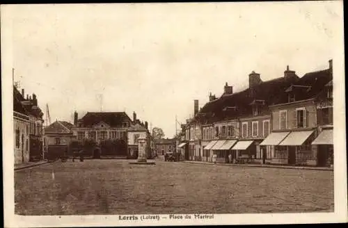 Ak Lorris Loiret, Place du Martroi