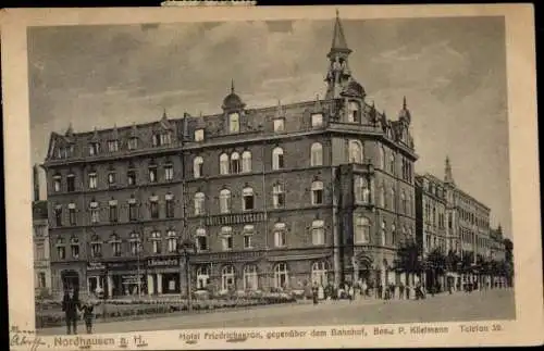 Ak Nordhausen am Harz, Hotel Friedrichskron, gegenüber dem Bahnhof