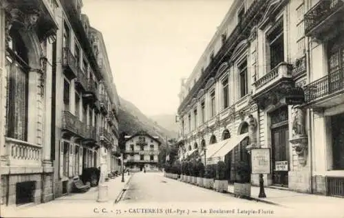 Ak Cauterets Hautes Pyrénées, Boulevard Latapie Flurin