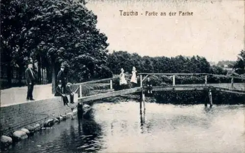 Ak Taucha in Nordsachsen, An der Parthe, Brücke