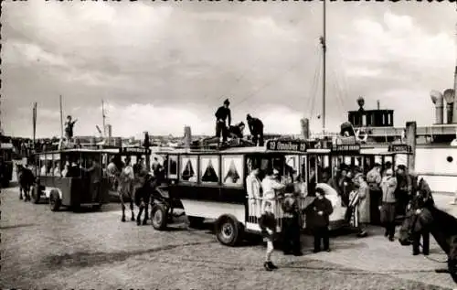 Ak Norderney in Ostfriesland, am Anleger, Omnibus Nummer 19, 2,15,1, Pferdezug