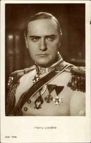 Ak Schauspieler Harry Liedtke, Portrait, Filmkostüm, Uniform