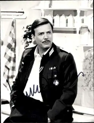 Ak Schauspieler Karlheinz Böhm, Portrait, Autogramm