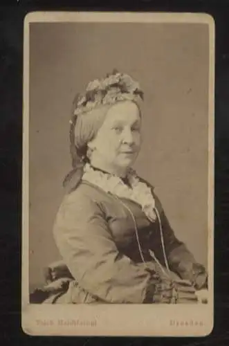 CdV Portrait Prinzessin Anna v. Bentheim-Tecklenburg, geb. von Reuß (jüngere Linie)