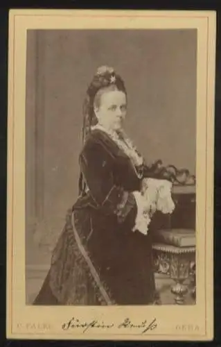 CdV Portrait Fürstin Agnes v. Reuß, geb. Prinz. v. Württemberg, Pseudonym Angelika Hohenstein