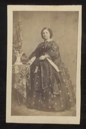 CdV Portrait Maria von Bayern, geb. von Boubón