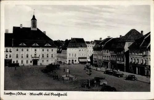 Ak Krosno Odrzańskie Crossen an der Oder Ostbrandenburg, Markt, Rathaus