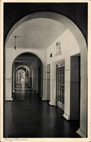 Ak Mittelberg im Allgäu, Kinderheilstätte, Gang, Parterre
