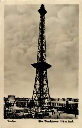 Foto Ak Berlin Charlottenburg Westend, Funkturm mit Messegelände