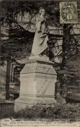 Ak Angoulême Charente, Statue de Marguerite