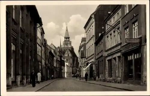 Ak Güstrow in Mecklenburg, Mühlenstraße