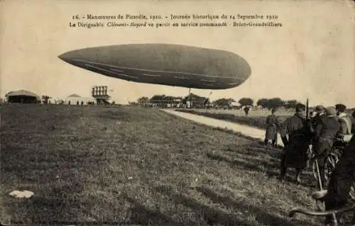 Ak-Manöver der Picardie 1910, Das Clement-Bayard-Luftschiff wird zum Kommandodienst aufbrechen