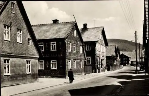 Ak Sachsendorf Sachsenbrunn Eisfeld in Thüringen, Straßenpartie