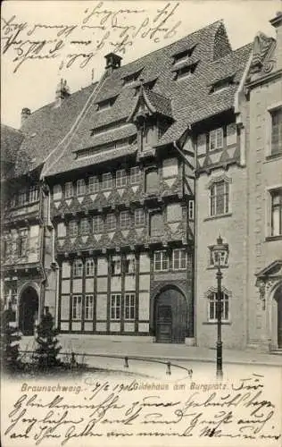 Ak Braunschweig in Niedersachsen, Gildehaus am Burgplatz