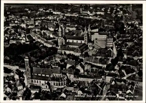 Ak Bamberg in Oberfranken, Gesamtansicht, Dom, obere Pfarrkirche, Blick vom Flugzeug