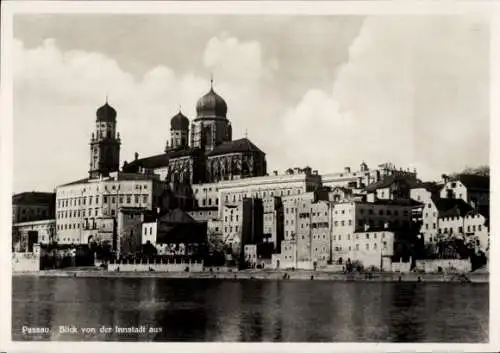 Ak Passau in Niederbayern, Teilansicht, Kirchtürme, Blick von der Innstadt