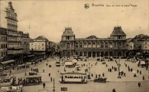 Ak Bruges Brügge Flandern Westflandern, Bahnhof Platz, Straßenbahnen