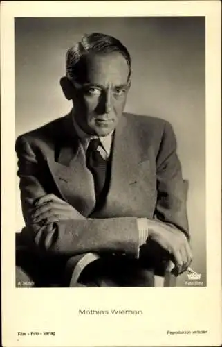 Ak Schauspieler Mathias Wieman, Portrait, Zigarette, Film Foto Verlag A 3435/1