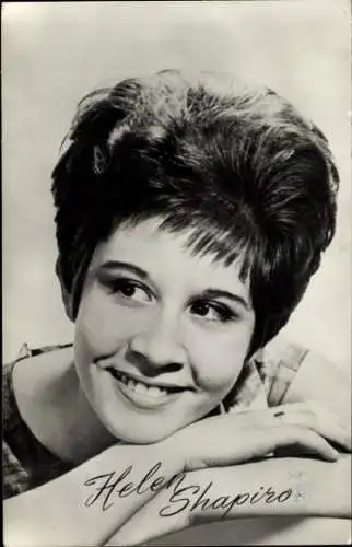 Ak Schauspielerin Helen Shapiro, Portrait