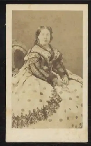 CdV Portrait Isabella II. Königin von Spanien, geb. von Borbón und Zwei-Sizilien