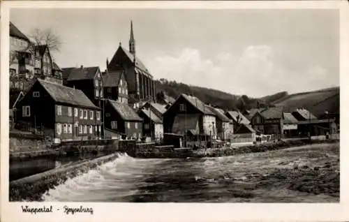 Ak Beyenburg Wuppertal in Nordrhein Westfalen, Blick übers Wehr zum Ort, Kirche