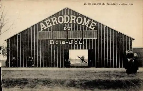 Ak Hostellerie du Bois-Joly, Flugplatz